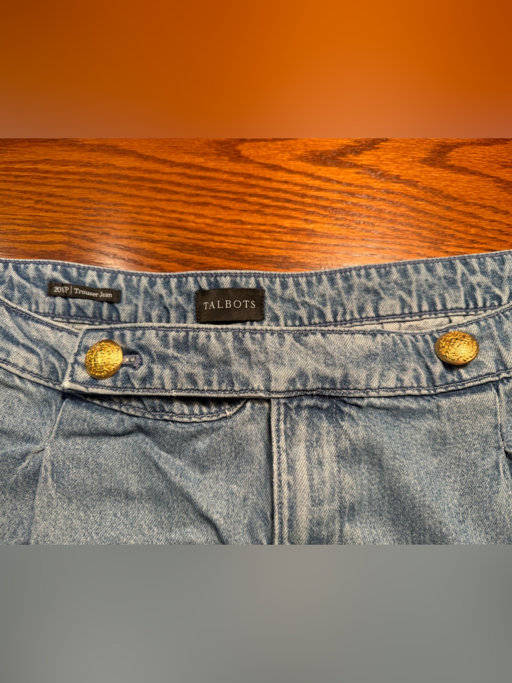 **Tencel** 20WP Talbots Light Blue Denim Jeans with Gold Buttons